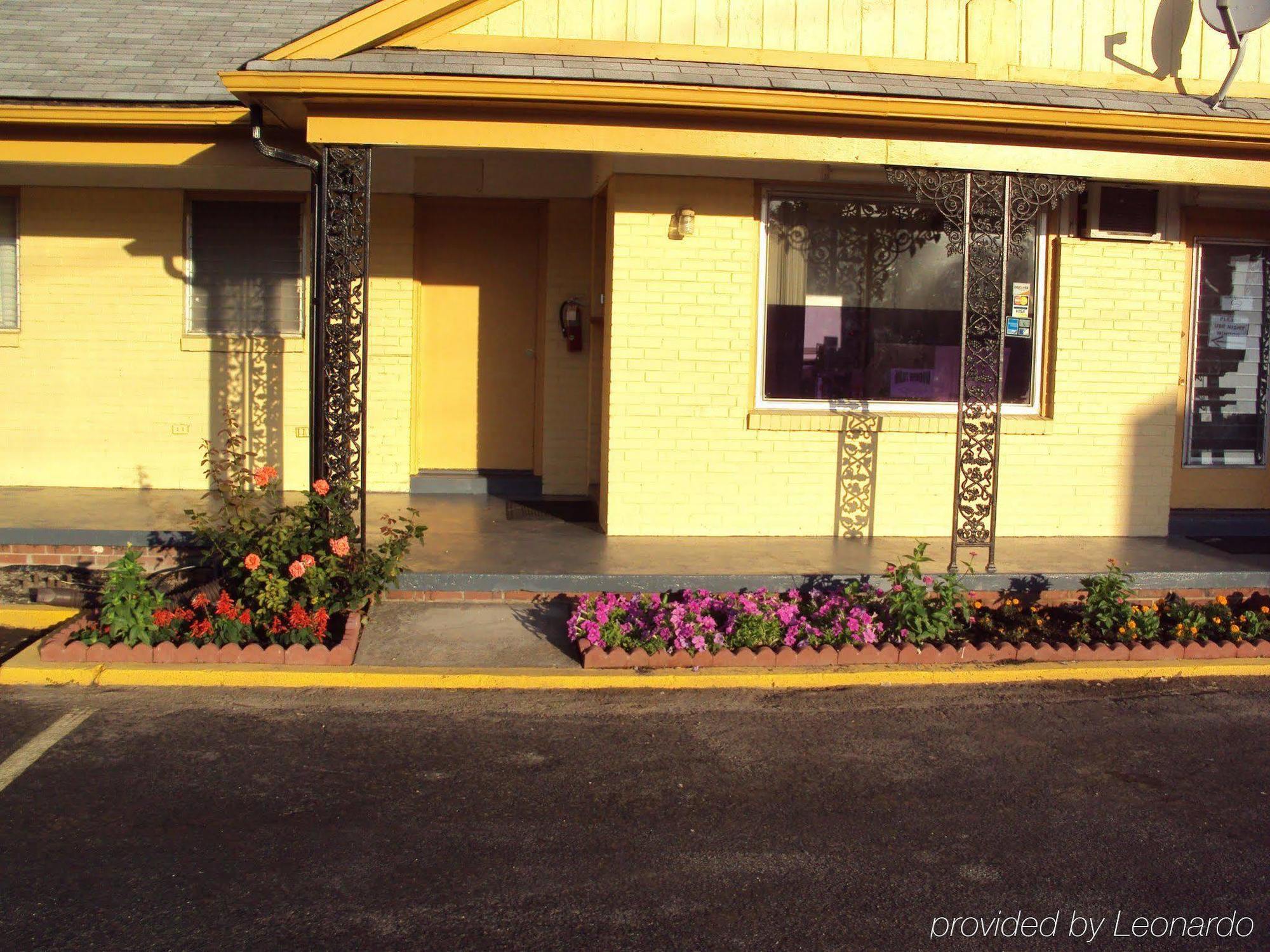Sunrise Inn - Brownsville Extérieur photo
