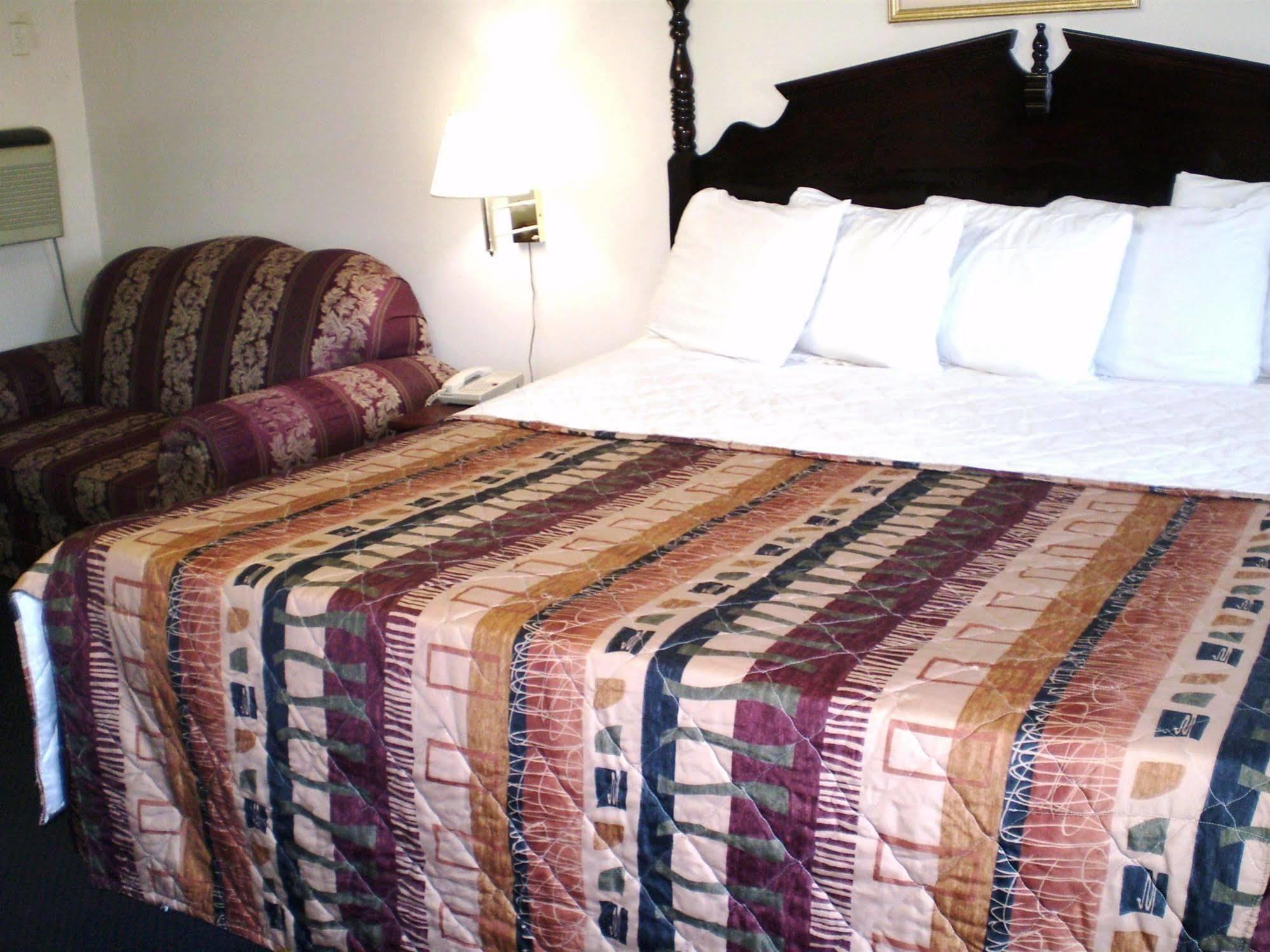 Sunrise Inn - Brownsville Extérieur photo